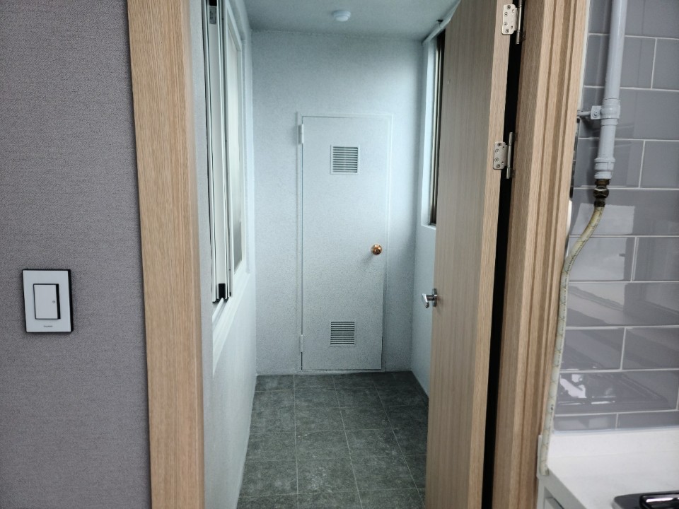 /user/0/01063001075/editor/2504/3486c792fdc153b33398f24f92f1f9d4_1745284091_5165.jpg 이미지크게보기